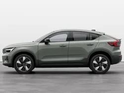 Grön Begagnad 2023 Volvo EC40 Plus SUV | 564 900 kr (Bra pris)