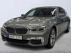 Grå Begagnad 2017 BMW 750 M Sport Sedan | 459 000 kr