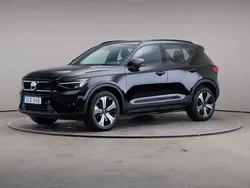 Svart Begagnad 2023 Volvo XC40 Plus SUV | 315 000 kr