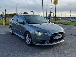 Grå Begagnad 2012 Mitsubishi Lancer Sportback Halvkombi | 44 900 kr (Marknadspris)