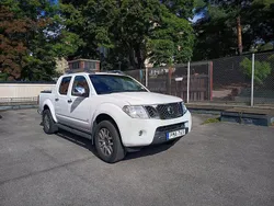 Vit Begagnad 2015 Nissan Navara Pickup | 220 000 kr (Marknadspris)