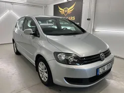 Silver Begagnad 2011 VW Golf Plus Cross Minibuss | 74 990 kr (Marknadspris)
