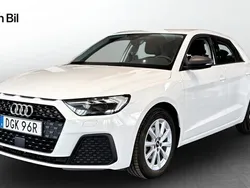 Cortinavit Begagnad 2022 Audi A1 Sportback Proline Halvkombi | 219 000 kr (Bra pris)