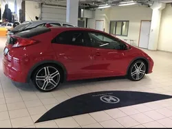 Röd Begagnad 2012 Honda Civic Halvkombi | 100 000 kr (Dyr)