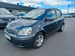 Blå Begagnad 2004 Toyota Yaris Halvkombi | 24 900 kr (Bra pris)