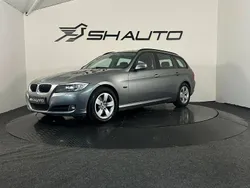 Grå Begagnad 2011 BMW 318 Comfort Edition Kombi | 69 900 kr (Marknadspris)