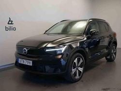 Svart Begagnad 2023 Volvo XC40 Single Motor SUV | 299 500 kr