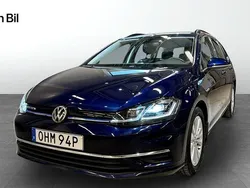 Mörkblå (blå) Begagnad 2019 VW Golf VIII Kombi | 169 900 kr (Superpris)