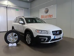Vit Begagnad 2015 Volvo XC70 SUV | 199 900 kr (Lite dyr)