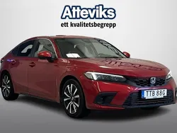 Röd Begagnad 2023 Honda Civic Halvkombi | 299 000 kr (Bra pris)