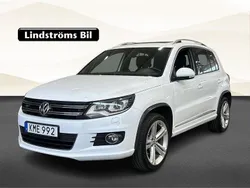 Vit Begagnad 2014 VW Tiguan Sportline SUV | 169 900 kr (Marknadspris)