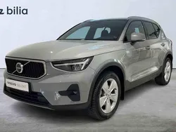 Grå Begagnad 2024 Volvo XC40 SUV | 334 000 kr