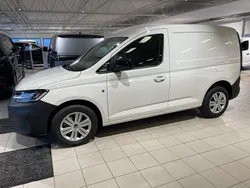 Vit (candyvit) Ny 2025 VW Caddy Minibuss | 395 000 kr (Marknadspris)