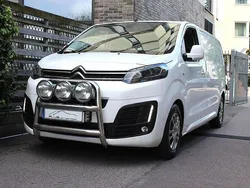Vit Begagnad 2017 Citroën Jumpy Minibuss | 139 900 kr (Lite dyr)
