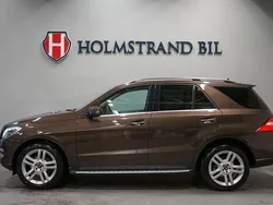 Mörkbrun Begagnad 2014 Mercedes ML350 SUV | 259 900 kr (Dyr)