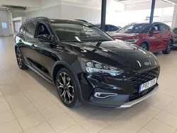 Svart Begagnad 2020 Ford Focus Active Kombi | 189 900 kr