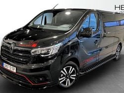 Svart (black) Begagnad 2025 Renault Trafic Van | 524 875 kr