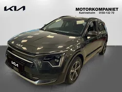 Grå Ny 2025 Kia Niro Advance SUV | 392 666 kr (Marknadspris)