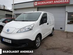 Vit Begagnad 2020 Nissan e-NV200 Van | 139 900 kr (Marknadspris)