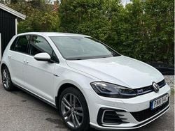Begagnad 2020 VW Golf VIII GTE Halvkombi | 209 000 kr (Superpris)