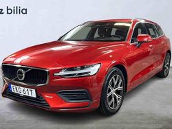 Röd Begagnad 2023 Volvo V60 Kombi | 329 900 kr (Marknadspris)