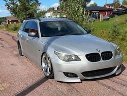 Grå Begagnad 2005 BMW 530 M Sport Kombi | 35 000 kr (Superpris)