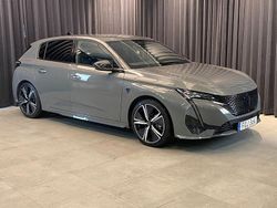 Grå Begagnad 2024 Peugeot 308 GT Halvkombi | 279 500 kr (Marknadspris)