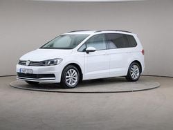 Vit (pure white (solid)) Begagnad 2018 VW Touran Minibuss | 219 000 kr (Bra pris)
