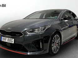 Grå Begagnad 2021 Kia Ceed GT 2 Kombi | 239 900 kr (Marknadspris)