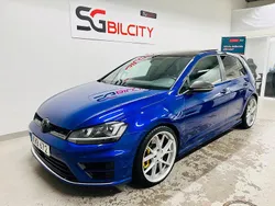 Blå Begagnad 2013 VW Golf VII R Halvkombi | 189 900 kr (Marknadspris)