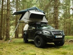 Svart Begagnad 2017 Isuzu D-Max Pickup | 359 900 kr (Dyr)