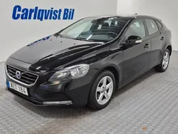 Svart Begagnad 2016 Volvo V40 Kinetic Kombi | 135 000 kr (Marknadspris)
