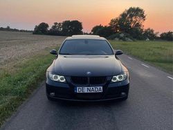 Blå Begagnad 2008 BMW 325 Advantage Sedan | 70 000 kr (Bra pris)