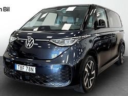 Mörkblå Begagnad 2023 VW ID. Buzz Pro Van | 559 000 kr