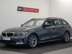 Grå Begagnad 2020 BMW 320 Sport Line Kombi | 309 000 kr (Marknadspris)
