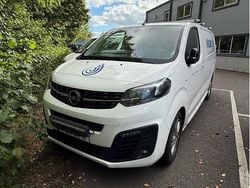 Vit Begagnad 2022 Opel Vivaro Van | 180 000 kr (Superpris)