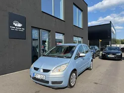 Blå Begagnad 2005 Mitsubishi Colt Halvkombi | 29 000 kr (Lite dyr)