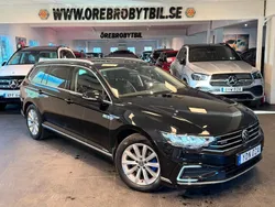 Svart Begagnad 2020 VW Passat GTE Kombi | 289 900 kr (Dyr)