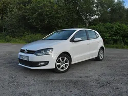Vit Begagnad 2014 VW Polo Halvkombi | 59 500 kr (Lite dyr)