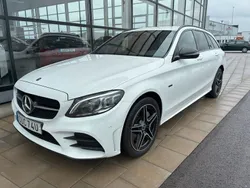 Vit Begagnad 2021 Mercedes C300e AMG line Kombi | 329 900 kr (Lite dyr)
