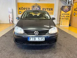 Mörkblå Begagnad 2007 VW Golf VI Trendline Halvkombi | 34 900 kr (Lite dyr)