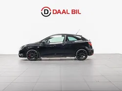 Svart Begagnad 2016 Cupra Ibiza Halvkombi | 164 700 kr