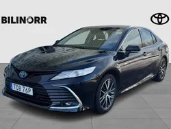 Svart Begagnad 2021 Toyota Camry Executive Sedan | 349 900 kr