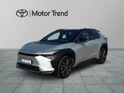 Silver Begagnad 2022 Toyota bZ4X Executive SUV | 389 900 kr (Marknadspris)
