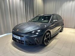 Mörkgrå (grå) Ny 2025 Cupra Leon Kombi | 329 900 kr (Marknadspris)