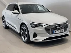 Glaciärvit metallic Begagnad 2022 Audi e-tron Proline SUV | 404 900 kr (Bra pris)