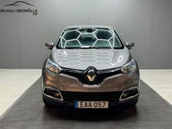 Grå Begagnad 2015 Renault Captur SUV | 99 900 kr (Marknadspris)
