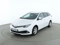 Vit Begagnad 2016 Toyota Auris Touring Sports Active Kombi | 150 000 kr (Bra pris)