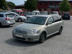 Begagnad 2004 Toyota Avensis Kombi | 13 500 kr (Marknadspris)