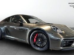 Svart Begagnad 2023 Porsche 911 Carrera 4 GTS Sportkupé | 1 745 000 kr (Marknadspris)